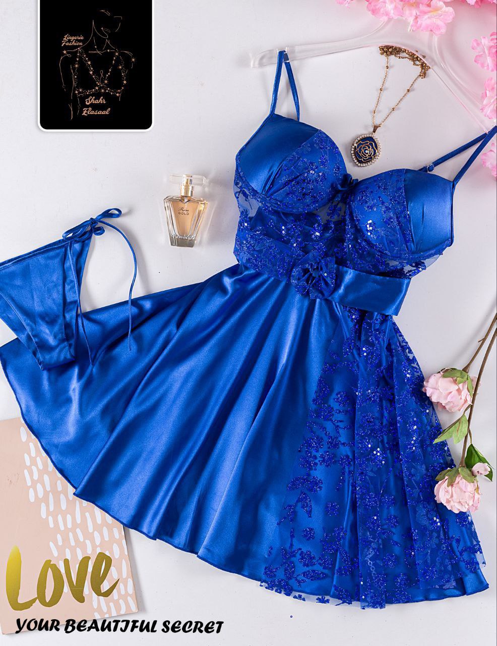 blue dress
